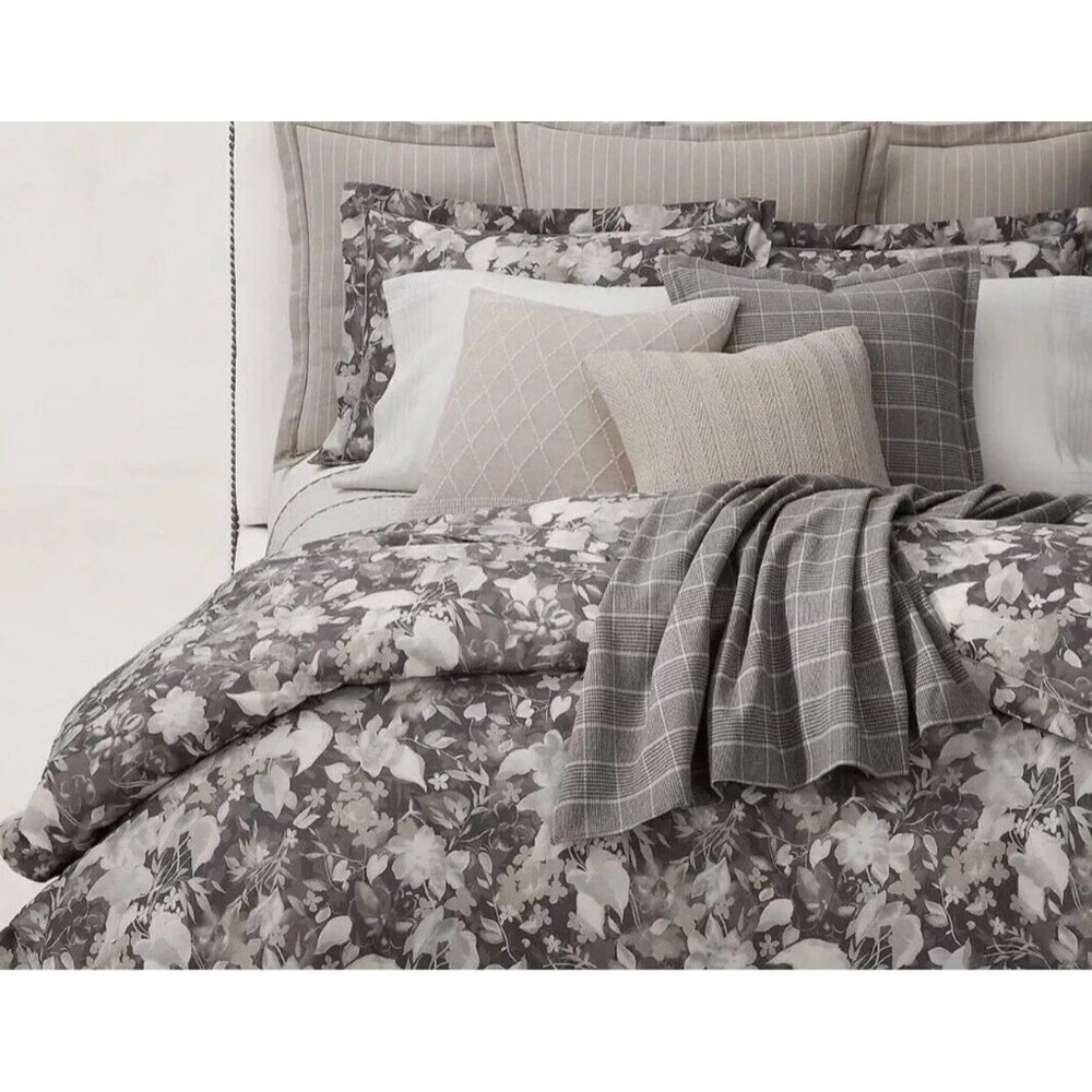 Ralph Lauren Avery Duvet Cover Full /Queen Gray Chrysanthemum Floral NEW
